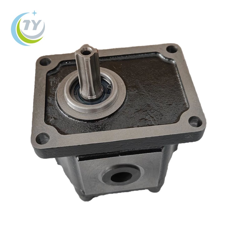 Hydraulic gear pump F323 for water well machine
