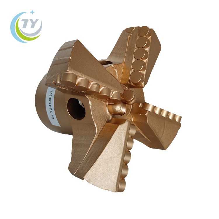 4 blades 178mm PDC bit for well drilling