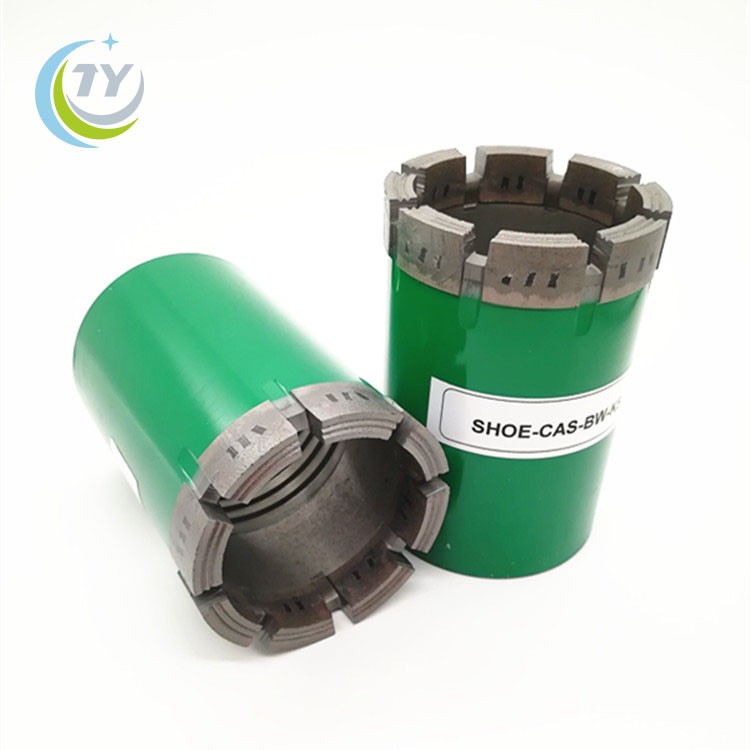 Diamond casing shoe bit for BW casing pipe