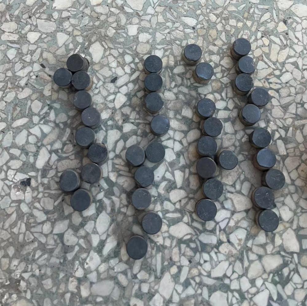 Used PDC cutter inserts for stone cutting