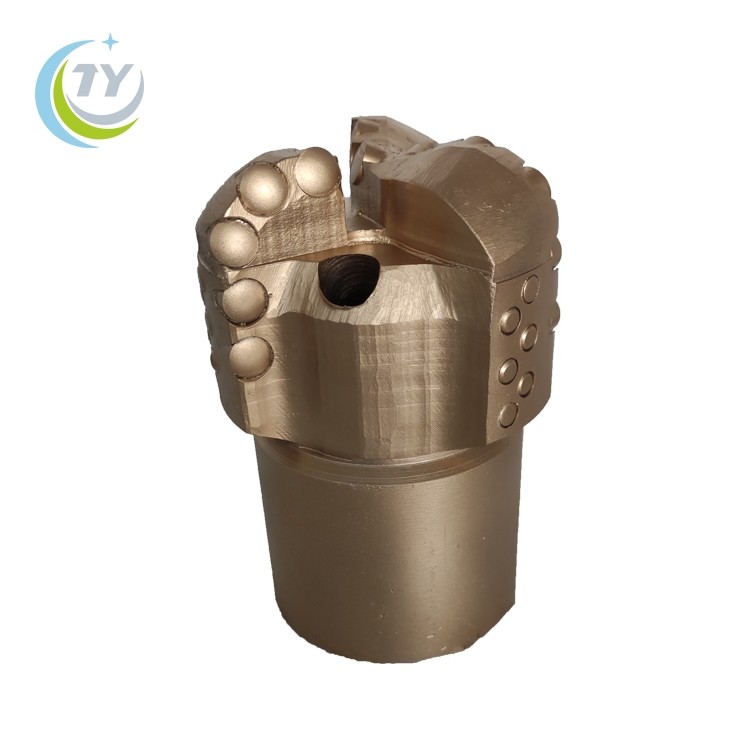 Water well drilling 3 blades PDC drag bits